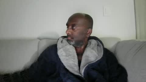 Snapshot of chenthu1979 chatting on 8, 6, 2026 chenthu1979 online show from 8, 6, 2026