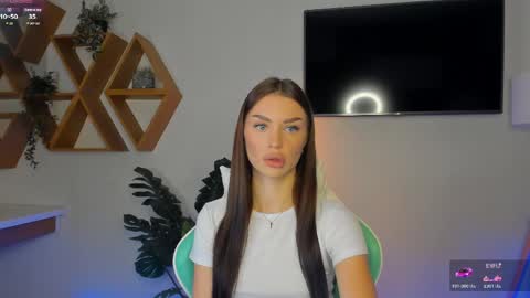 Cherry  Kiss online show from 1, 6, 2026