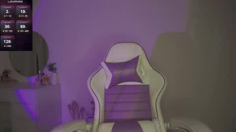 Holly online show from 29, 9, 2025