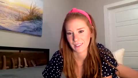 Snapshot of cherry_sinn chatting on 5, 11, 2025 cherry sin online show from 5, 11, 2025