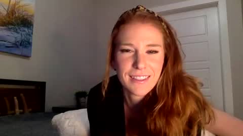 Snapshot of cherry_sinn chatting on 29, 11, 2025 cherry sin online show from 29, 11, 2025