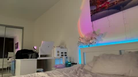 Snapshot of cherry_vale chatting on 19, 7, 2026 cherry_vale online show from 19, 7, 2026