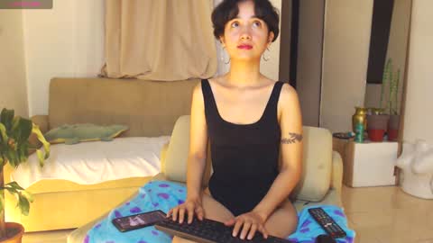 Cereza online show from 15, 12, 2024