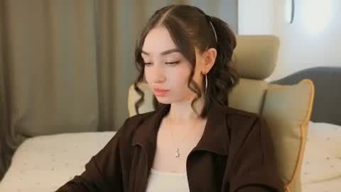 Snapshot of cherrylatte_ chatting on 20, 6, 2026 Kate3 online show from 20, 6, 2026