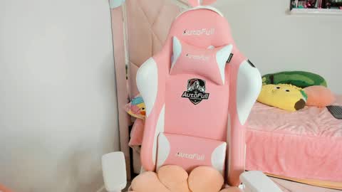 Snapshot of cherrymafer666 chatting on 21, 12, 2024 cherrycute666 online show from 21, 12, 2024