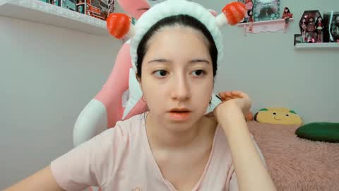 Snapshot of cherrymafer666 chatting on 10, 1, 2025 cherrycute666 online show from 10, 1, 2025