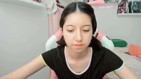 Snapshot of cherrymafer666 chatting on 12, 2, 2025 cherrycute666 online show from 12, 2, 2025