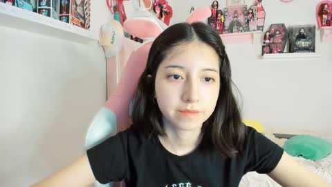 Snapshot of cherrymafer666 chatting on 14, 2, 2025 cherrycute666 online show from 14, 2, 2025