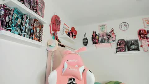 Snapshot of cherrymafer666 chatting on 21, 2, 2025 cherrycute666 online show from 21, 2, 2025