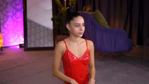 Selena online show from 15, 2, 2025