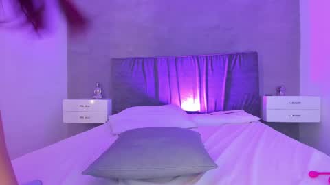 Cherry online show from 9, 3, 2025