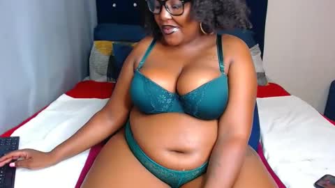 Snapshot of cherryyummy69 chatting on 22, 1, 2025 cherryyummy69 online show from 22, 1, 2025