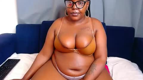 Snapshot of cherryyummy69 chatting on 16, 10, 2025 cherryyummy69 online show from 16, 10, 2025