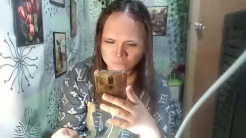 Snapshot of chescahotxxxl chatting on 10, 1, 2025 chescahotxxxl online show from 10, 1, 2025