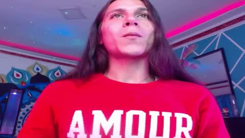 Snapshot of chico_explosivo chatting on 4, 5, 2026 chico_explosivo online show from 4, 5, 2026