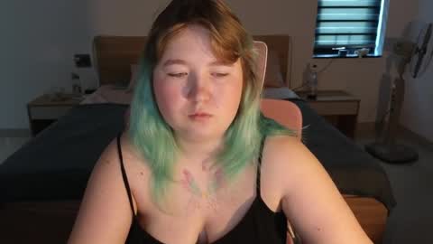 Chim-Chim online show from 8, 4, 2026