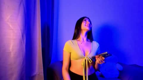 Snapshot of chinicr18 chatting on 22, 3, 2026 chinicr18 online show from 22, 3, 2026