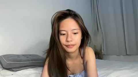 Snapshot of chinita_kai chatting on 14, 4, 2026 chenee online show from 14, 4, 2026