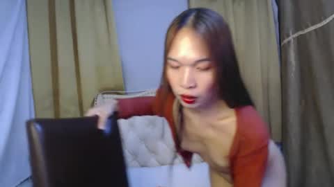 chloe_bilat online show from 5, 11, 2025