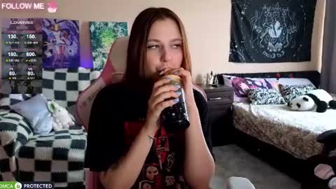 Snapshot of chloe_cherrys chatting on 19, 7, 2026 Chloe online show from 19, 7, 2026