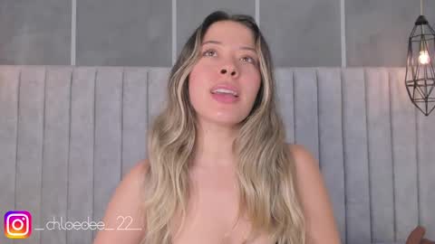 Chloe online show from 20, 2, 2025