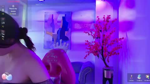 Chloe online show from 27, 3, 2026