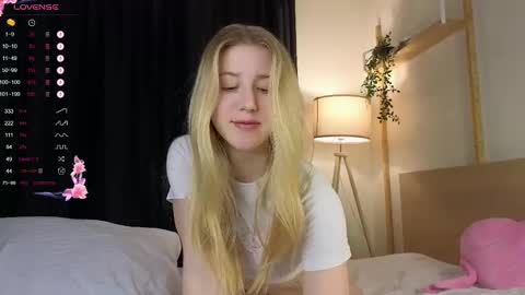 Snapshot of chloe_guidry chatting on 16, 2, 2025 Arianaa Mourrr online show from 16, 2, 2025