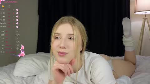 Snapshot of chloe_guidry chatting on 27, 2, 2025 Arianaa Mourrr online show from 27, 2, 2025