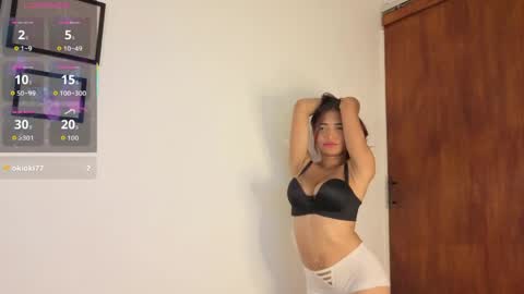 Snapshot of chloe_madisson chatting on 25, 3, 2026 chloe online show from 25, 3, 2026