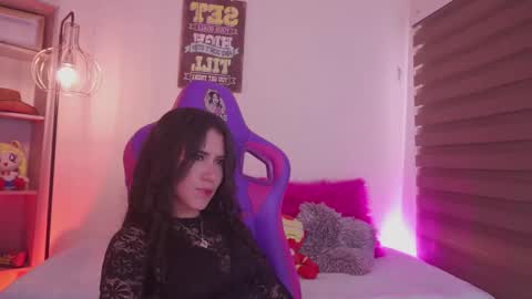 Snapshot of chloe_moons_ chatting on 9, 2, 2026 CLOE online show from 9, 2, 2026