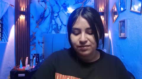 chloe_smith5 online show from 25, 2, 2026