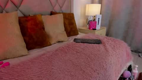 chloe_wilson7 online show from 28, 11, 2025