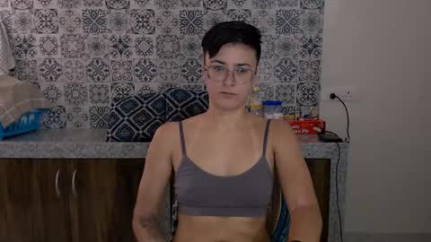 Eva and Sandra online show from 24, 2, 2025