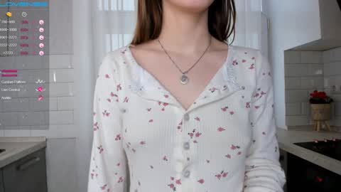 Megan and Jeniffer online show from 16, 12, 2024