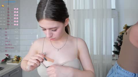 Megan and Jeniffer online show from 19, 1, 2025