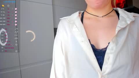 Megan and Jeniffer online show from 1, 3, 2025