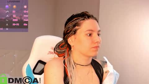 Snapshot of chloebloss0m chatting on 19, 1, 2026 Boni online show from 19, 1, 2026