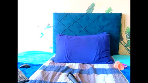 Snapshot of chloechrome chatting on 11, 10, 2025 Chloe Chrome online show from 11, 10, 2025