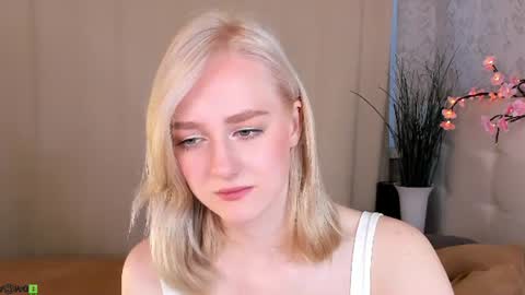 Snapshot of chloedeccker chatting on 15, 6, 2026 Chloe Deccker online show from 15, 6, 2026