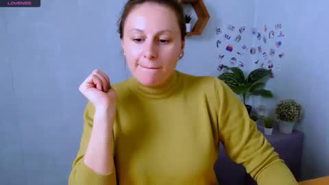 Chloe online show from 14, 10, 2025