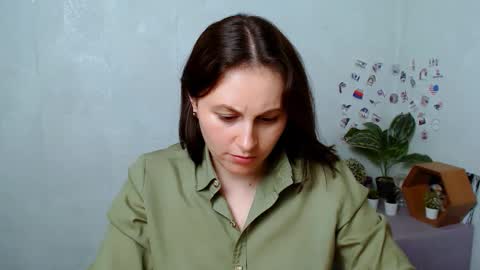 Chloe online show from 5, 1, 2026