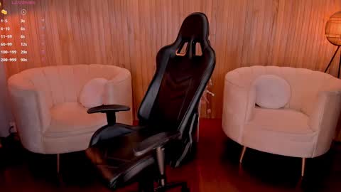 Chloe  OF chloemanson online show from 8, 3, 2025