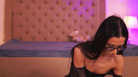 Chlo online show from 10, 2, 2026