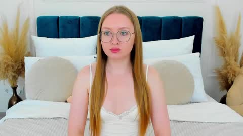 Chloe online show from 21, 5, 2026