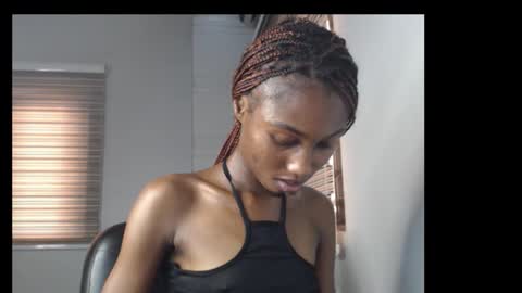 choco_petitqueen online show from 16, 1, 2026