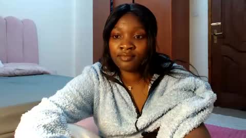 Snapshot of chocolate_desiree chatting on 22, 6, 2026 Lofti online show from 22, 6, 2026