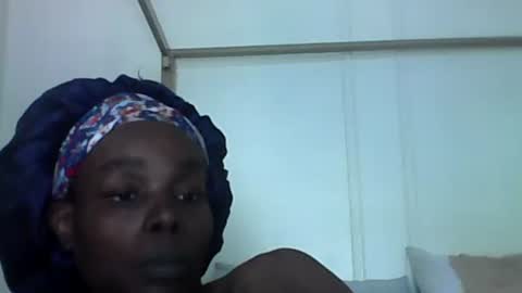 Snapshot of chocolatedrop_ chatting on 4, 6, 2026 chocolatedrop_ online show from 4, 6, 2026