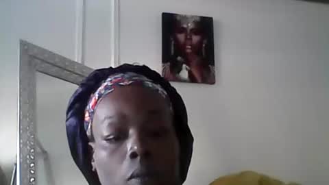 Snapshot of chocolatedrop_ chatting on 9, 6, 2026 chocolatedrop_ online show from 9, 6, 2026