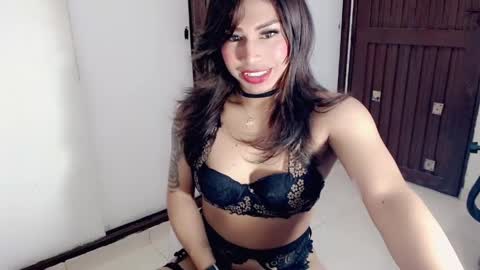 chocolatetriplex online show from 3, 6, 2026