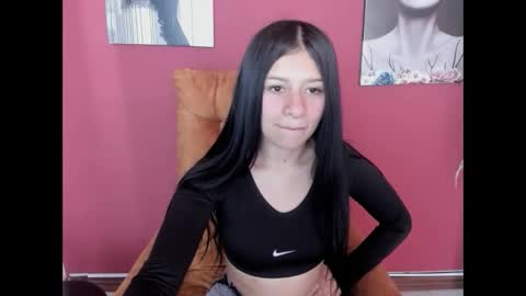  Laura  online show from 6, 2, 2025